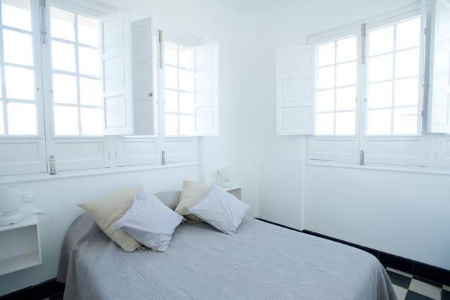 هتل Apartamentos Calle Rosario