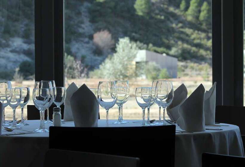 فندق Balneario De Ariño