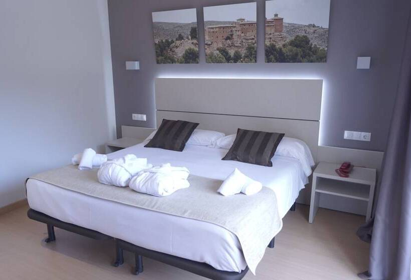 فندق Balneario De Ariño