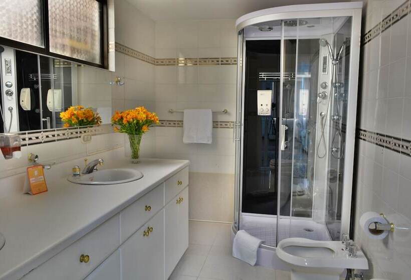 בית מלון כפרי Cordero