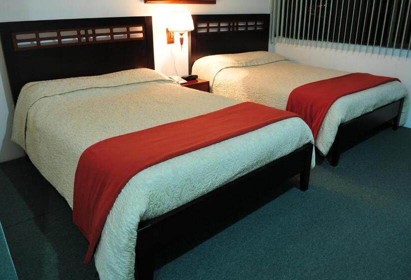 בית מלון כפרי Cordero