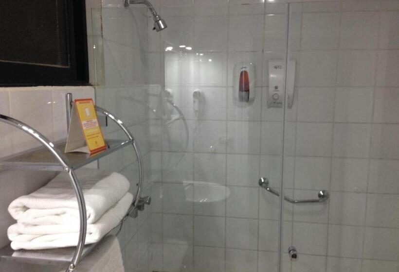 בית מלון כפרי Cordero