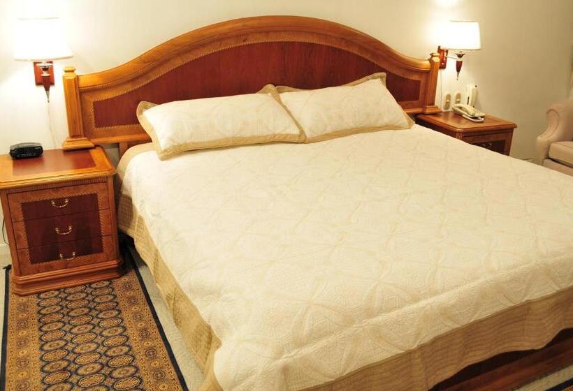 בית מלון כפרי Cordero