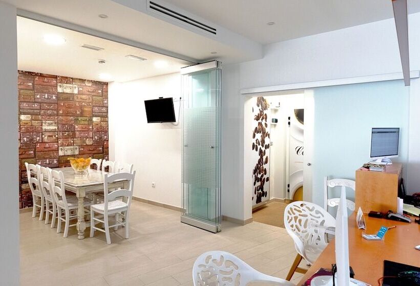 호텔 Hostal Gran Vía