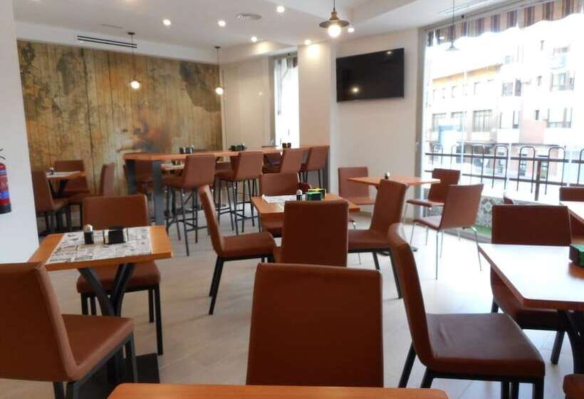 호텔 Hostal Gran Vía