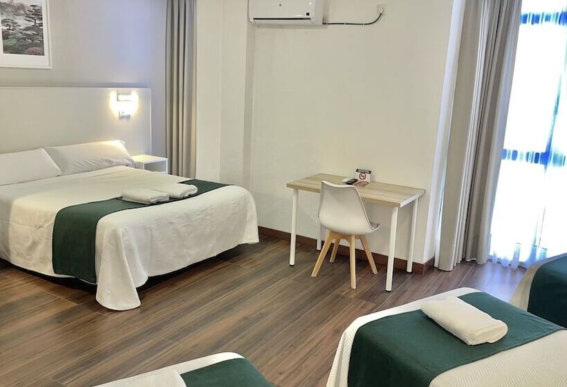 호텔 Hostal Gran Vía