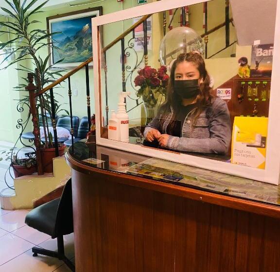 Hotell Hostal Grand Rio