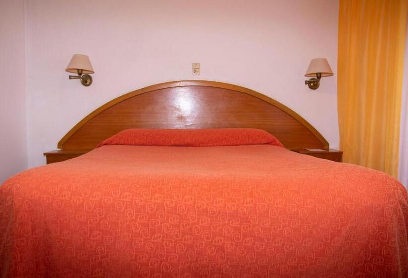 בית מלון כפרי Playa