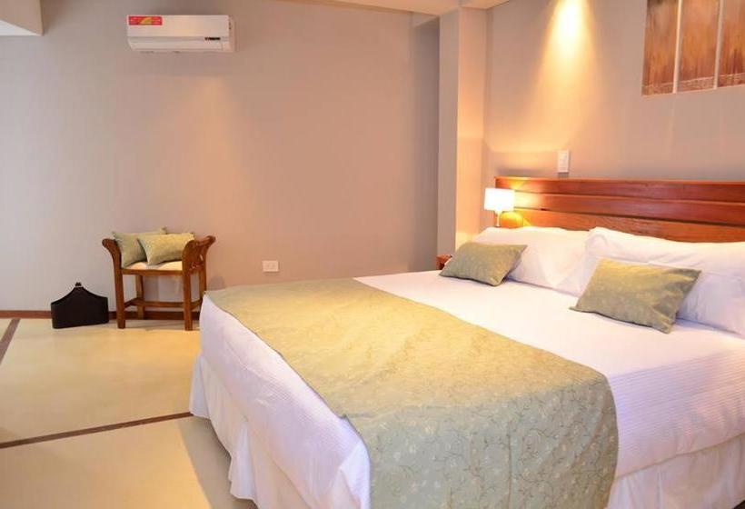 ホテル Santa Ines Bella Vista