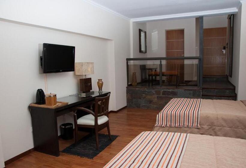 هتل Tagore Suites