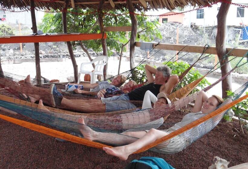 فندق صغير Posada Del Caminante