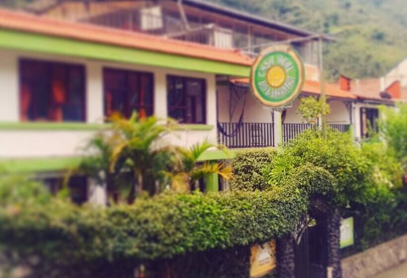 Bed and Breakfast Hostal & Spa Casa Real