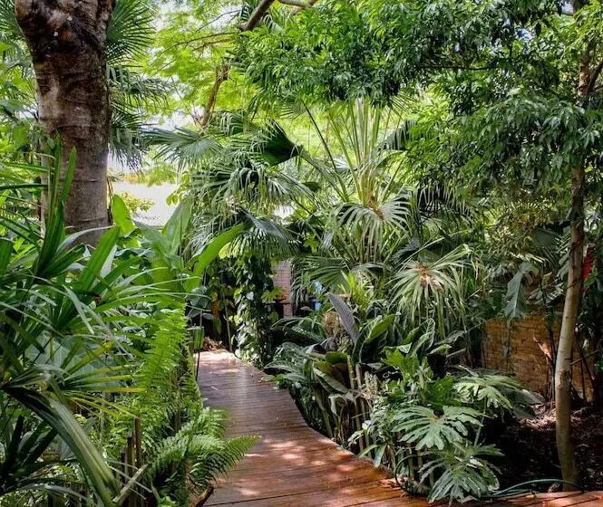 ベッドアンドブレックファースト Secret Garden Iguazu