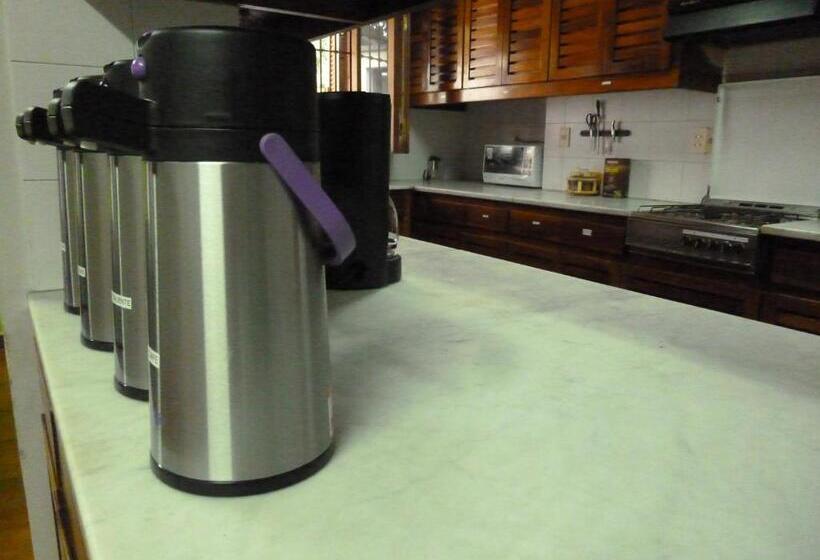 Hostel De Los Artistas