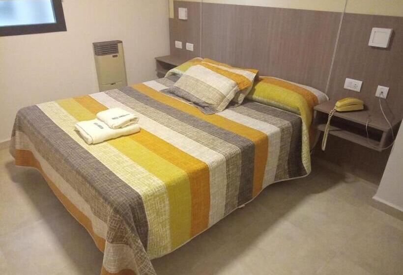 酒店 Americano Pergamino