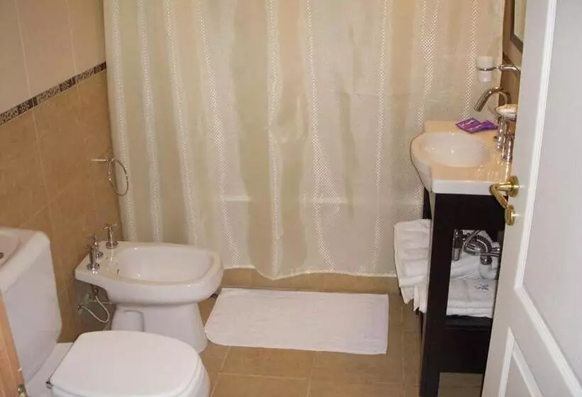 Hotelli Morada Suites
