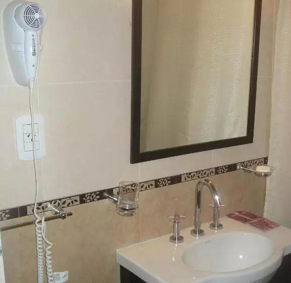 Hotelli Morada Suites