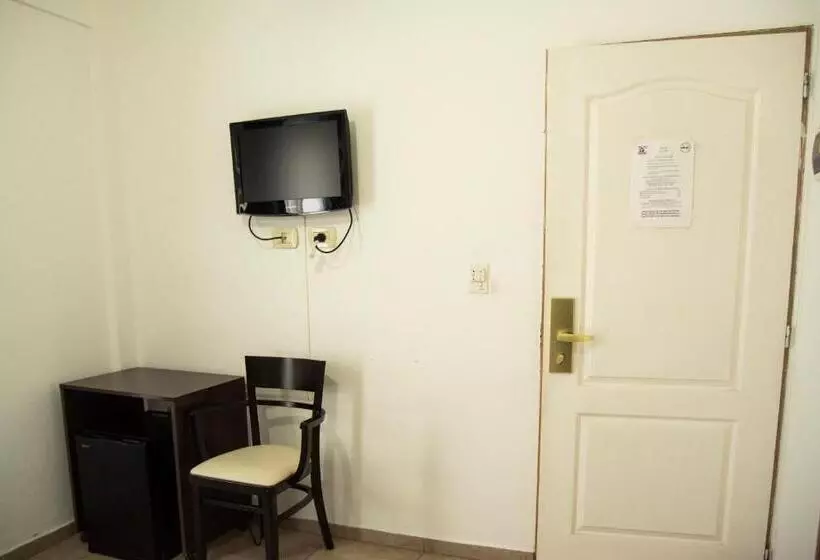 Hotelli Morada Suites