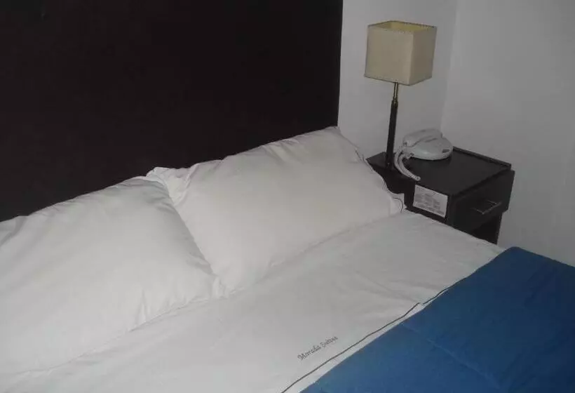 Hotelli Morada Suites