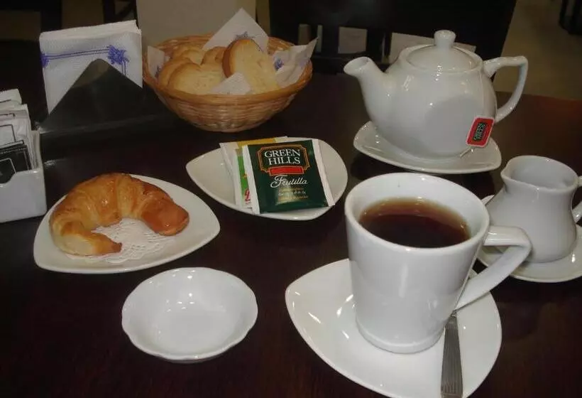 Hotelli Morada Suites