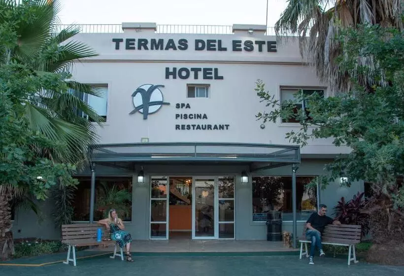 ホテル Y Spa Termas Del Este