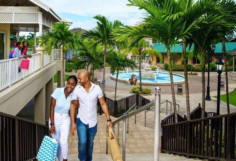 Alamanda Cottage At Serenity