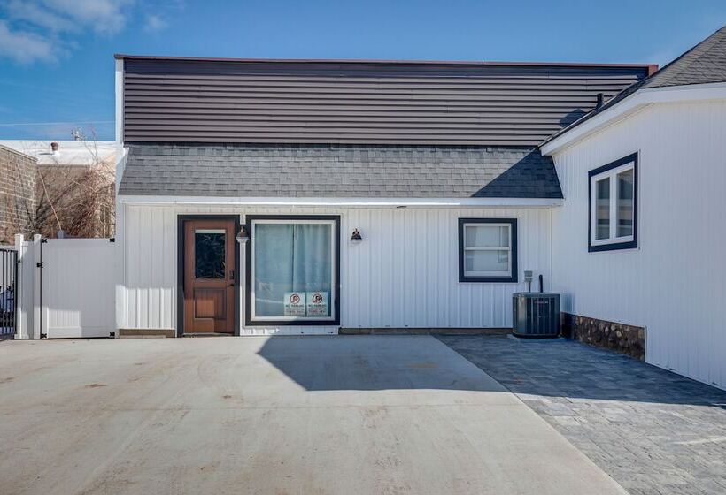 Downtown Minocqua Retreat: Walk To Minocqua Lake!