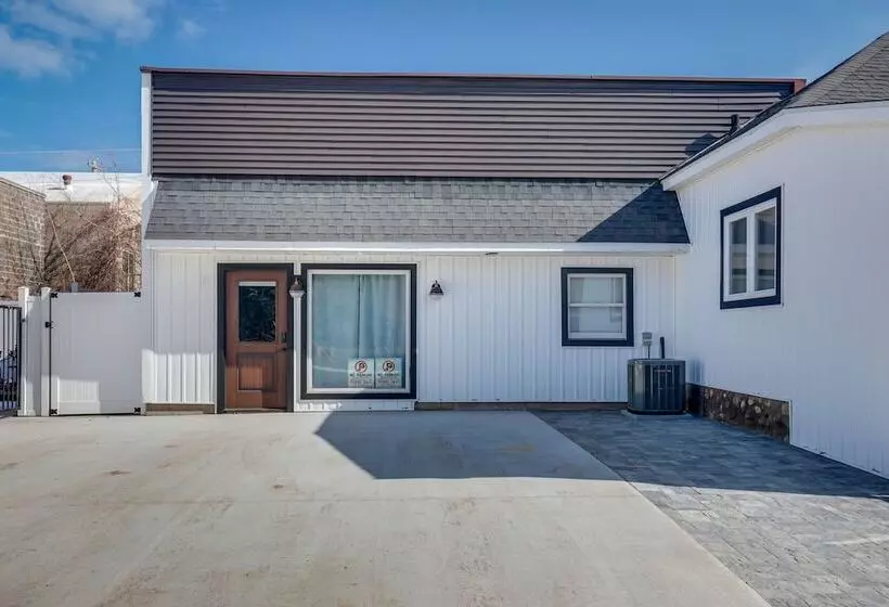 Downtown Minocqua Retreat: Walk To Minocqua Lake!