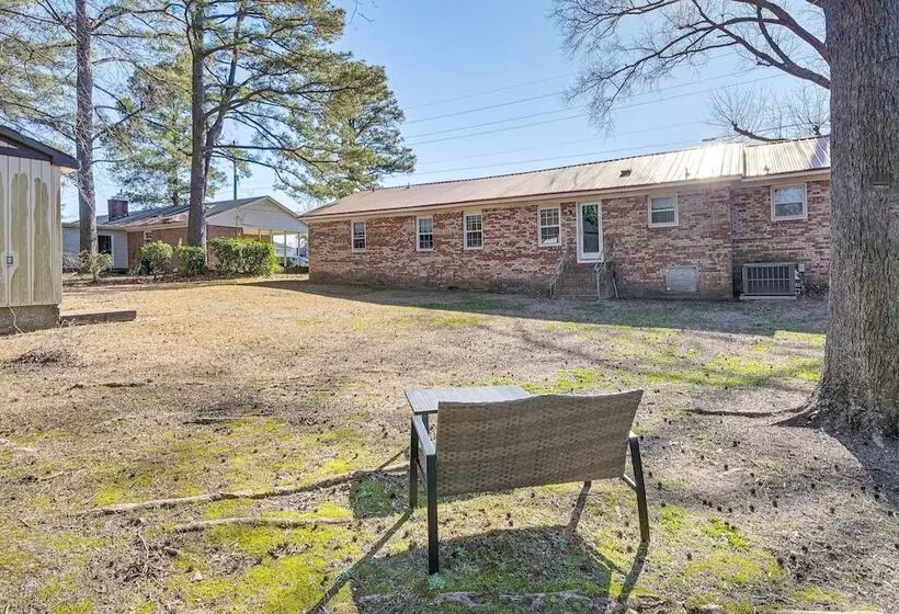 Greenville Home: 2 Mi To Downtown!