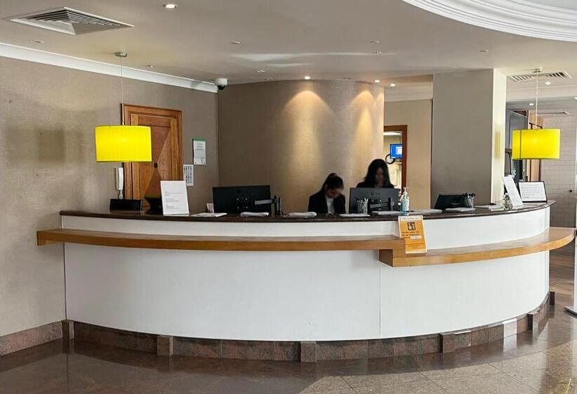 B&b Hotel London Heathrow