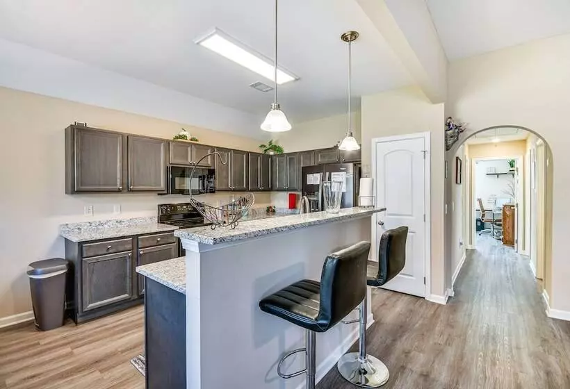 Prattville Home W/ Fire Pit   2 Mi To Downtown!