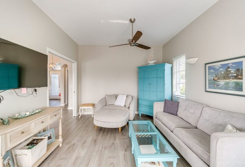 Steps To Canal: Punta Gorda Home W/ Private Pool