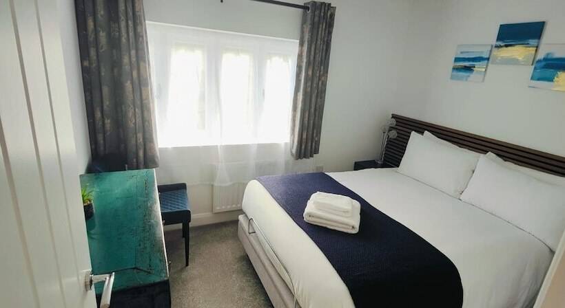 レジデンス Hampshire Charming House