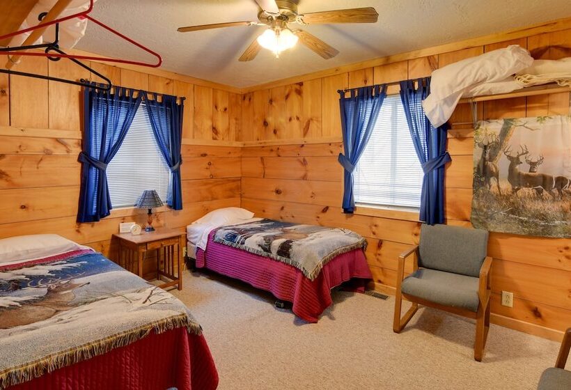 The Lodge  Spacious Afton Cabin Near Fishing!