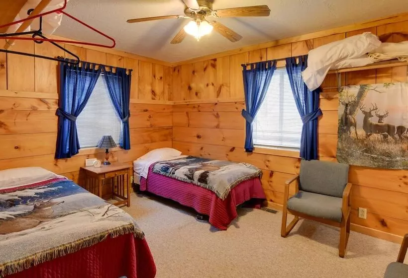 The Lodge  Spacious Afton Cabin Near Fishing!