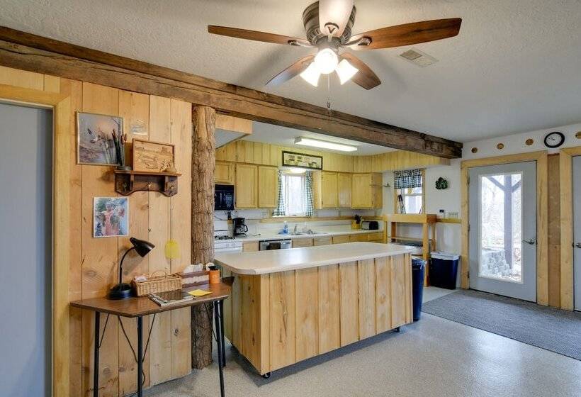 The Lodge  Spacious Afton Cabin Near Fishing!