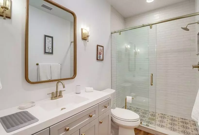 The Hamilton Heber Springs  Home W/ Hot Tub!