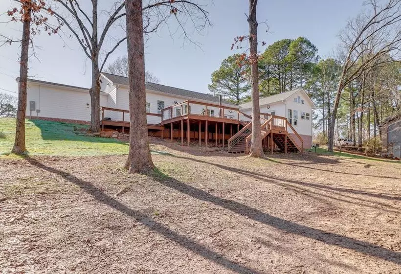 The Hamilton Heber Springs  Home W/ Hot Tub!