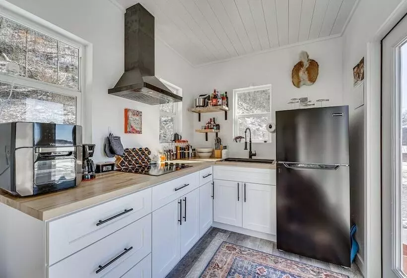 Zen Box  Tranquil Vermont Escape W/ Lake Views!