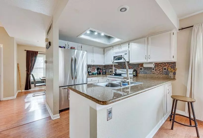 Arvada Home W/ Patio & Fire Pit ~ 16 Mi To Denver!