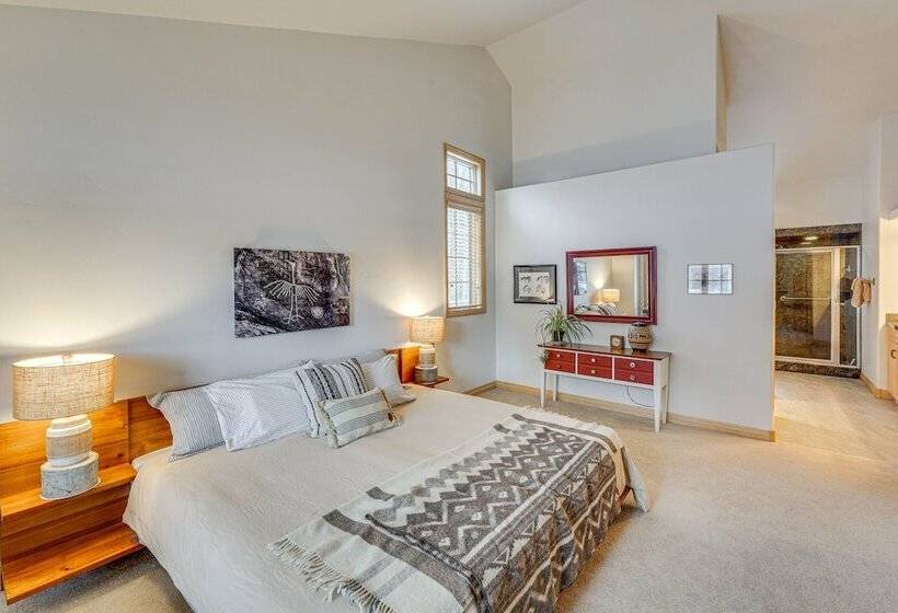 Beautiful Hailey Home: Walk To Big Wood River!