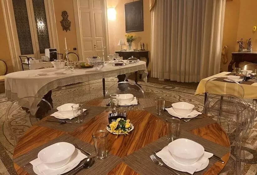 Aamiaismajoitus (B&B) Palazzo Francesco Grassi Luxury Rooms