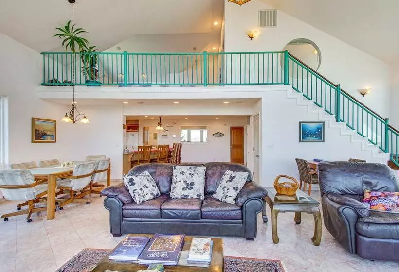 Oceanfront Castle  W/ Hot Tub & Game Room