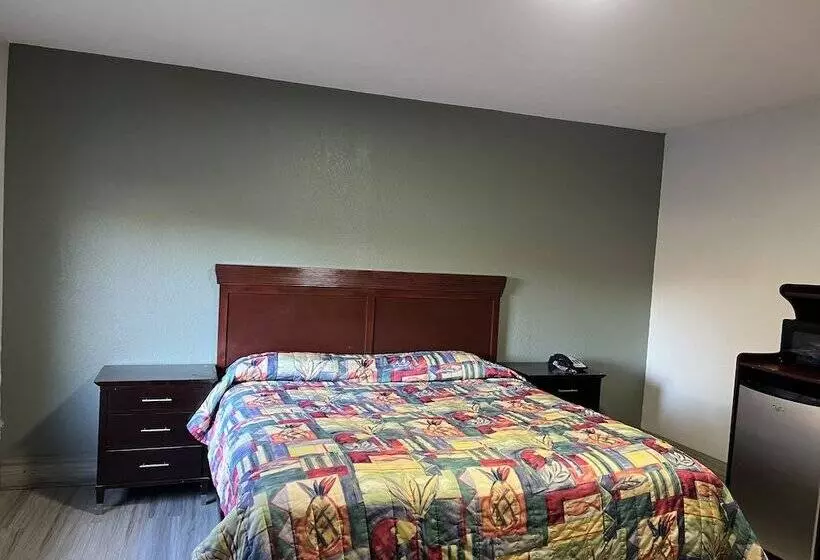 Hotelli Comfort Stay Inn