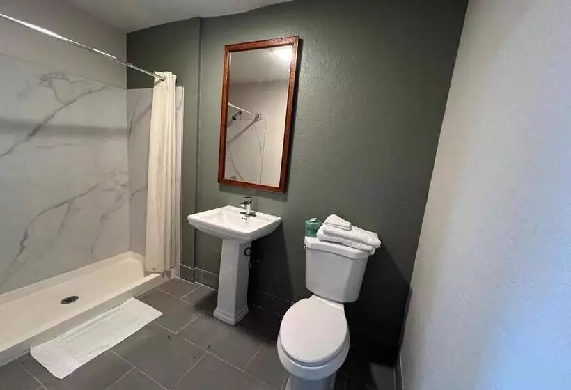 Hotelli Comfort Stay Inn