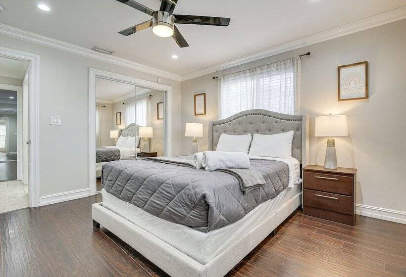 Lighthouse Point Home W/ Patio   3 Mi To Beach!