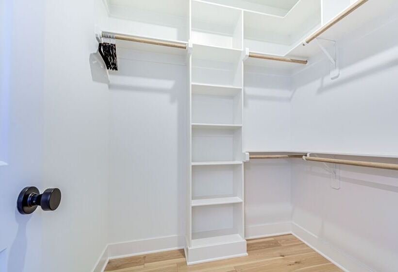 Modern Raleigh Home < 9 Mi To Downtown!