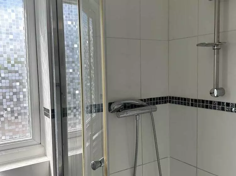 پانسیون No.6 Overnight Stays