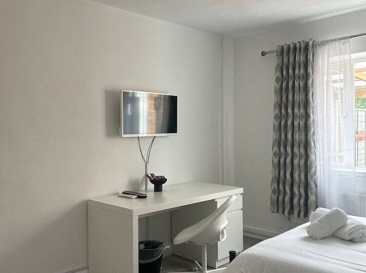 پانسیون No.6 Overnight Stays