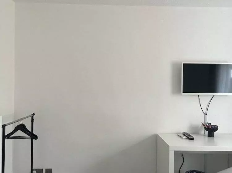 پانسیون No.6 Overnight Stays